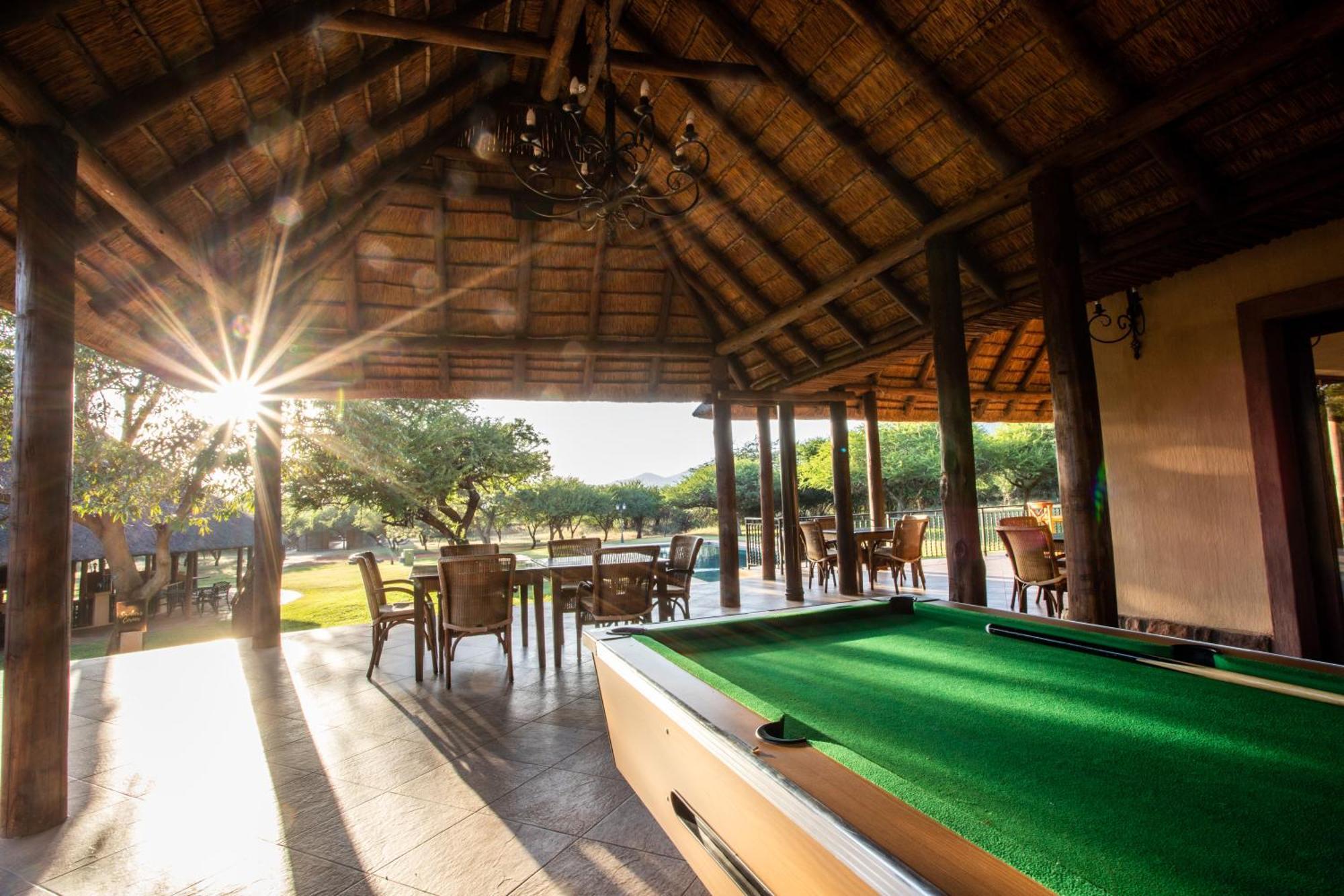 Lapeng Guest Lodge Бургерсфорт Экстерьер фото