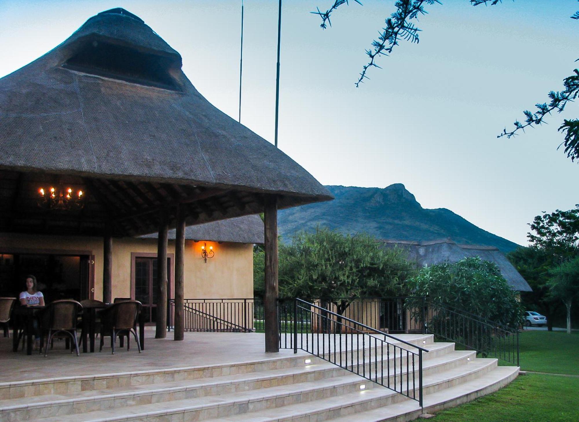 Lapeng Guest Lodge Бургерсфорт Экстерьер фото